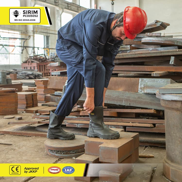 boxter-tyson-waterproof-highcut-safety-shoes-01-03 boxter-tyson-waterproof-highcut-safety-shoes-01-03